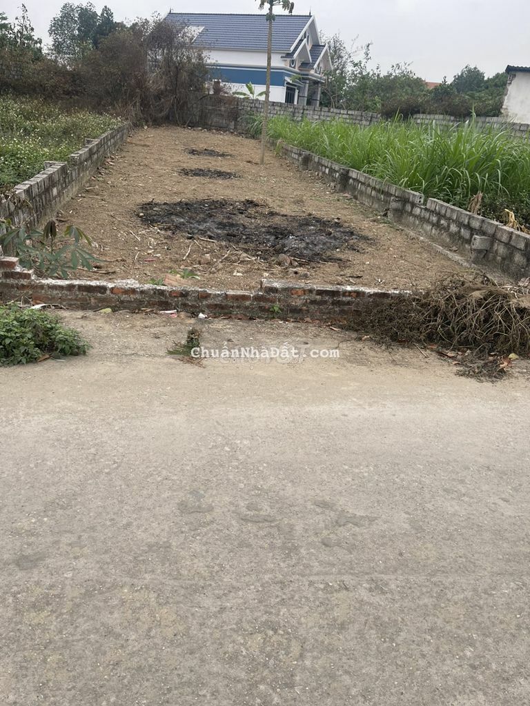 Đất sát CNC Hoà Lạc, đg thông rộng ô tô tránh thoải mái,giá hơn 10tr/m