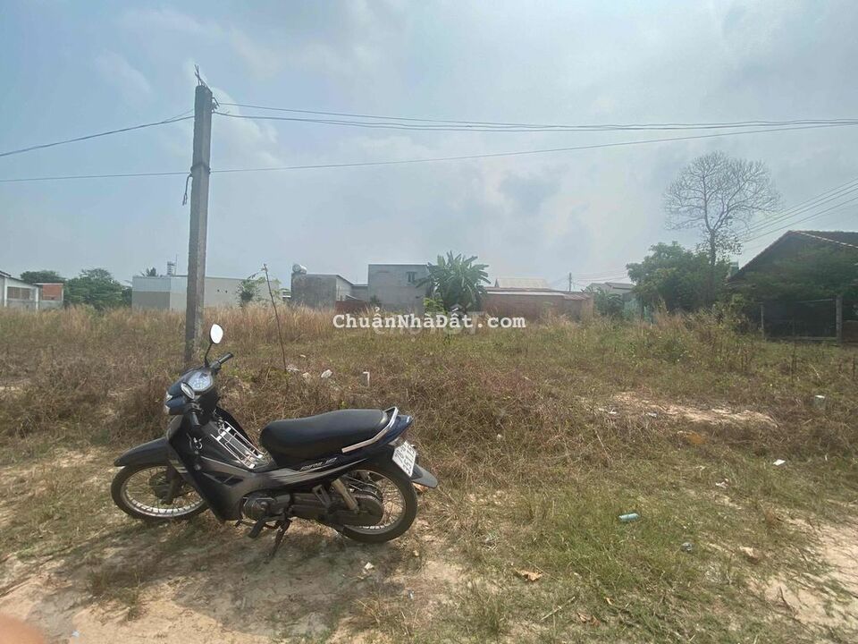 Hạ giá bán gấp