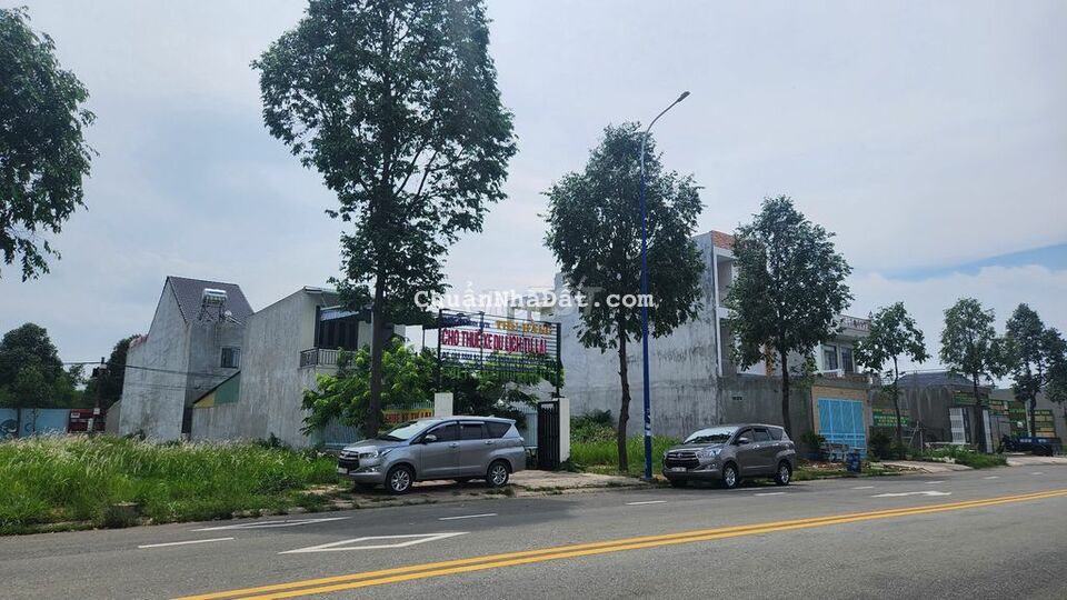 Chú Trung chủ đất bán 290m2, mặt tiền 20m thông từ trường học sang chợ