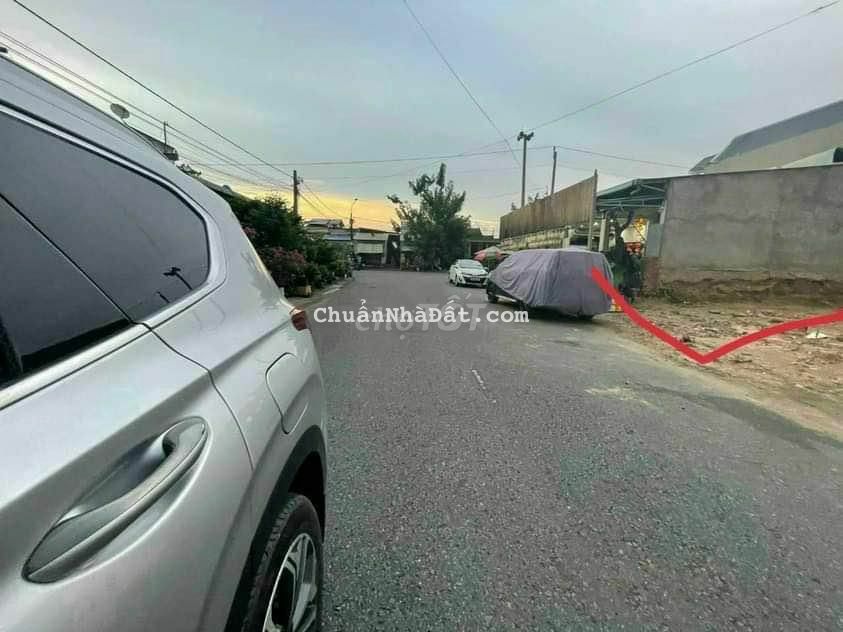 Bán nền đất 660 m2, mặt tiền 22m tại Thủ Dầu Một - Bình Dương, giá rẻ