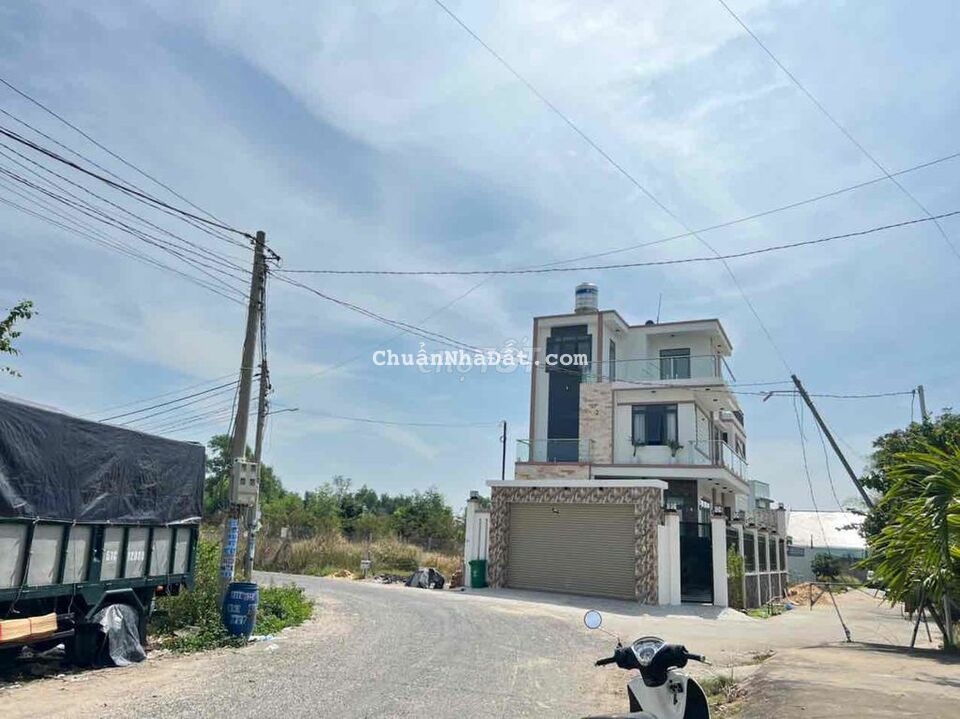 Chủ ngộp bank bán đất định hoà đuong 5m giá 1ty850