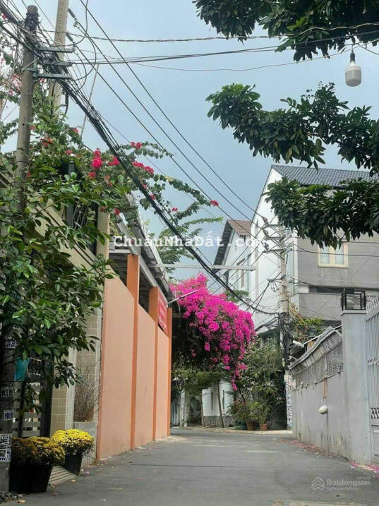 Cần bán lô đất khu bên sông đường 23 gần Gigamall, Hiệp Bình Chánh Tp. Thủ Đức