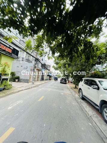 Sót lô đất lớn 700m2 full thổ gần Metro P. Trường Thọ thích hợp xây CHDV, kho, xưởng chỉ 27tr/m2