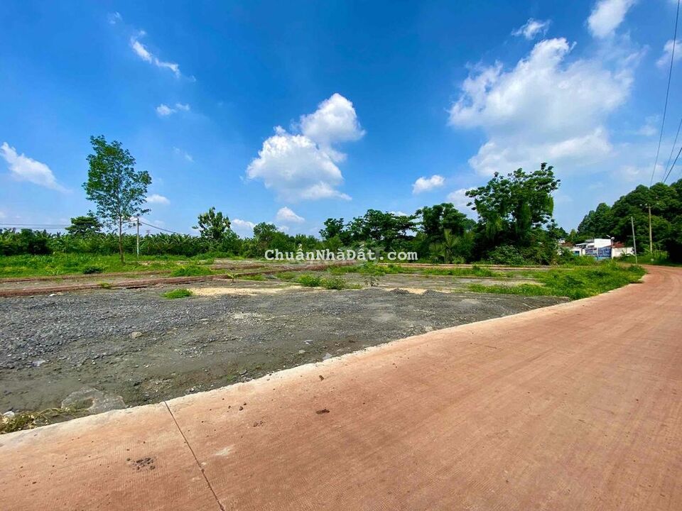 Sổ riêng thổ cư diện tích 106m giáp đường tỉnh lộ 762 xã Cây Gáo