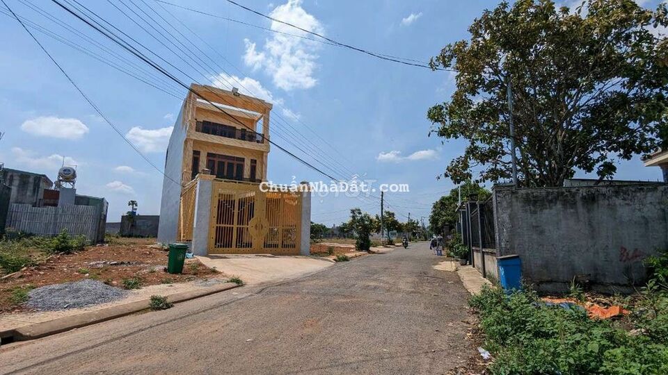 Chỉ 1 lô kế góc 160m2, MT Tây Hòa 4, giá 1,2 tỷ