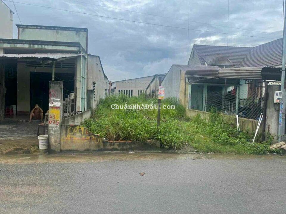 Bán lỗ lô đất mặt tiền giáo xứ Đông Vinh - Hố Nai 3