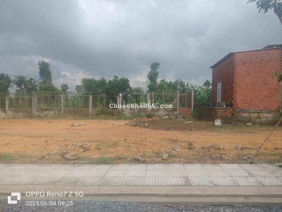 TÔI BÁN ĐẤT TRẢNG BOM GIÁ 450TR MẶT TIỀN [BÁN GẮP TRẢ TIÊN NGÂN HÀNG ]