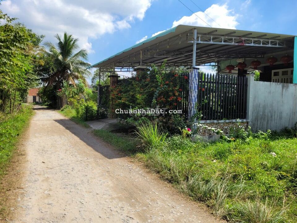 257m2 có 200m2 đất Ở ĐÔ THỊ.đường thông. 1,55 tỷ