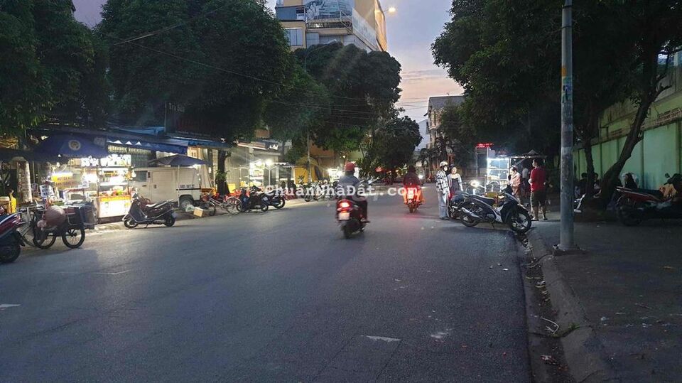 Đất mặt tiền P. Tân Sơn Nhì, Q. Tân Phú, 51m2, sổ vuông, ko lộ giới Đất mặt tiền P. Tân Sơn Nhì, Q. Tân Phú, 51m2, sổ vuông, ko lộ giới