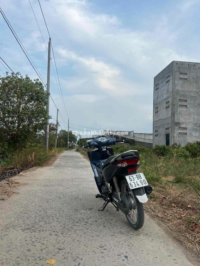 Bán Đất 2000m2 + Nhà Yến 3 Lầu Mặt Tiền Xe Hơi