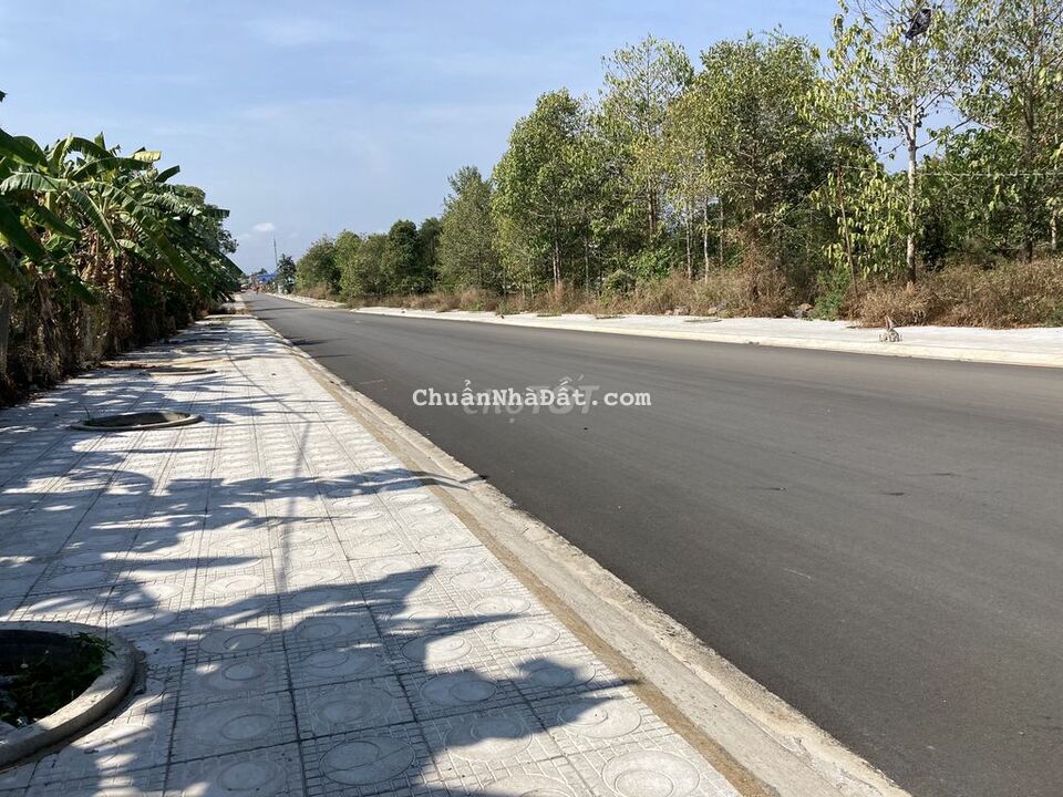 Đất 24 x 79 ODT MT Nguyễn Du - Thị trấn Tân Phú sổ riêng Sát KCN