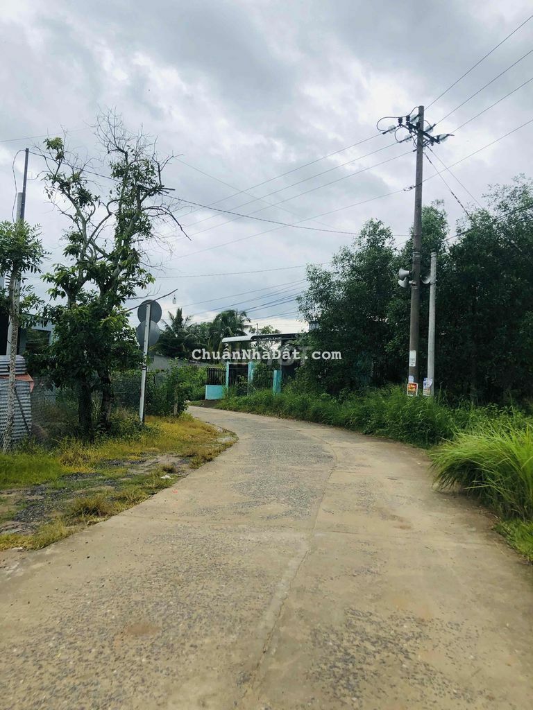 Đất 920m2 sổ hồng riêng có 53m mt đường ô tô Đất 920m2 sổ hồng riêng có 53m mt đường ô tô