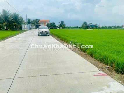 Hàng đầu tư vị trí cực đẹp không thể bỏ lỡ Hàng đầu tư vị trí cực đẹp không thể bỏ lỡ