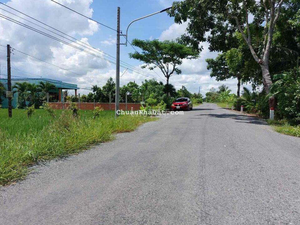 200mv thổ cư mặt tiền nhựa 9m. Chủ ngộp lắm rồi
