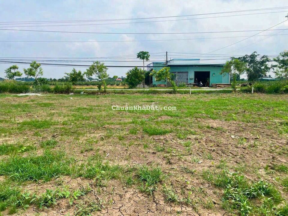 Bán lô đất lổ nền sẵn mặt tiền Đường Tỉnh 833B