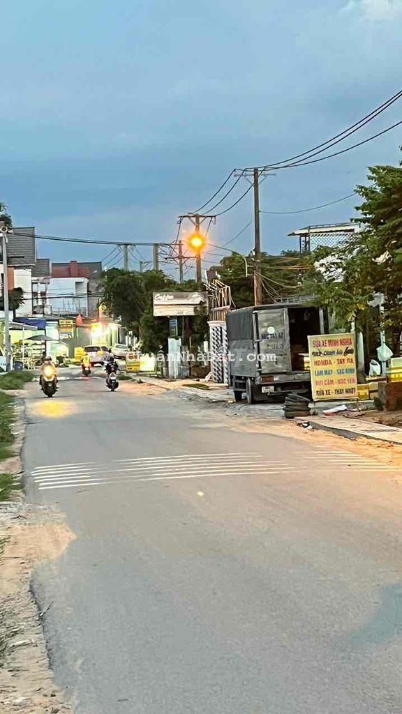 MẶT TIỀN KINH DOANH KHÁNH BÌNH TÂN UYÊN