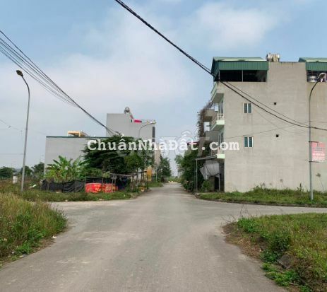 Bán gấp lô đất hẻm xe oto ngay KDC Vsip giá ngộp trả nợ ngân hàng