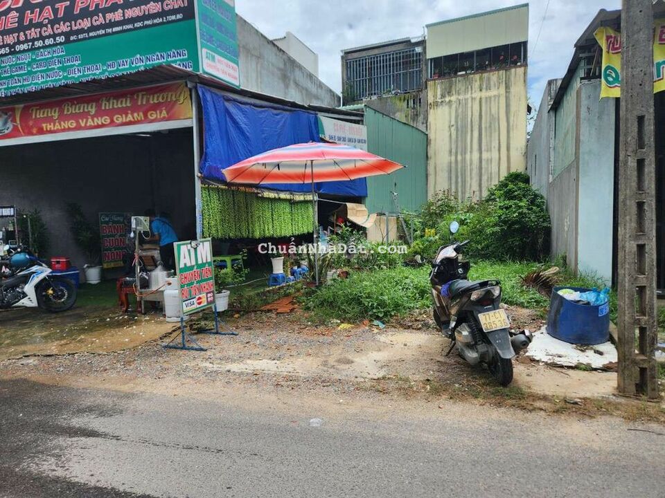 BÁN GẤP LÔ ĐẤT SÁT CHỢ PHÚ CHÁNH 81M2