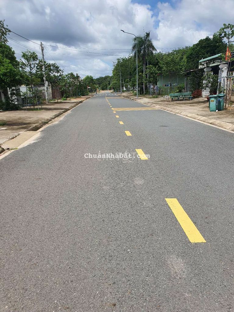 BÁN GẤP LÔ ĐẤT TRONG KHU DÂN CƯ VSIP2