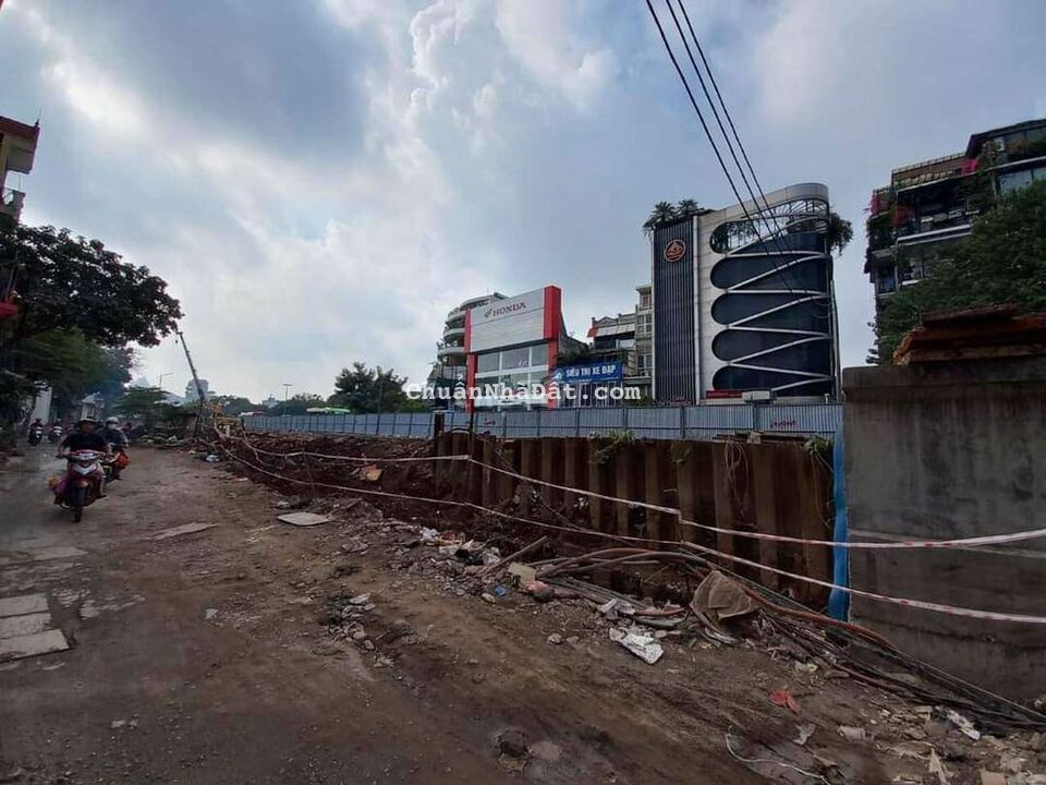 BÁN GẤP MẢNH ĐẤT VÀNG ÂU CƠ - XUÂN DIỆU - TÂY HỒ - DT 150M - Ô TÔ