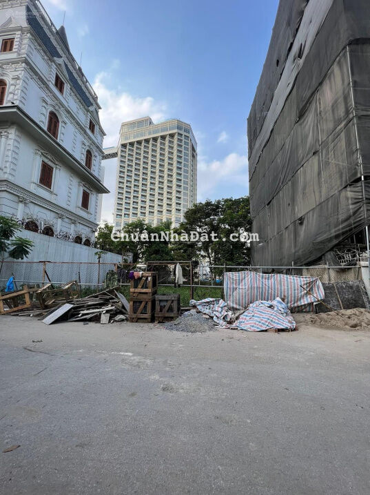 Đất vàng khu biệt thự Vườn Đào, Lạc Long Quân, Tây Hồ, khu vip đẳng cấp xa hoa, 398m2/145tỷ