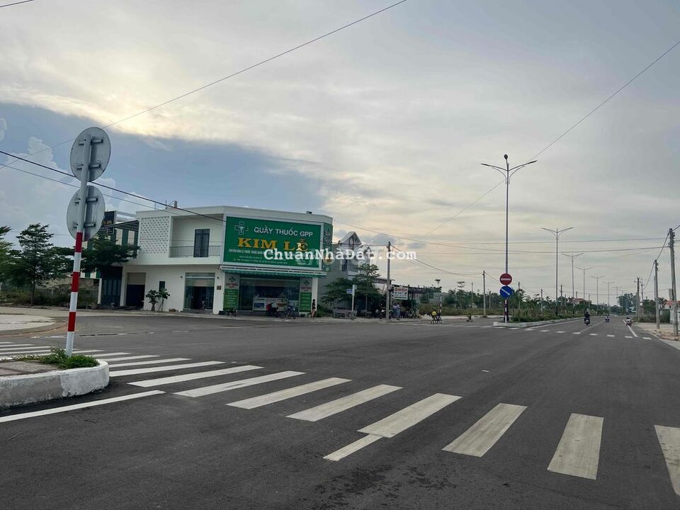 KDC Tây Sông Vệ, Quảng Ngãi chính chủ bán gấp giá rẻ sập sàn KDC Tây Sông Vệ, Quảng Ngãi chính chủ bán gấp giá rẻ sập sàn