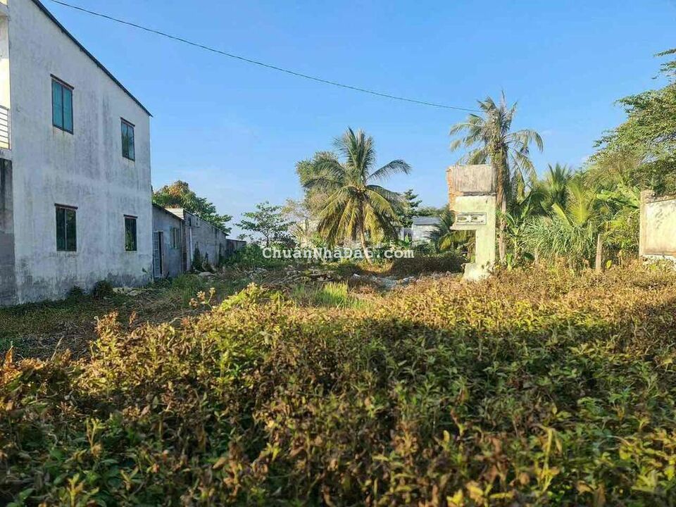 Bán 662m2 Đất - Giá 2tỷ300tr - Phường Trường An - Vĩnh Long