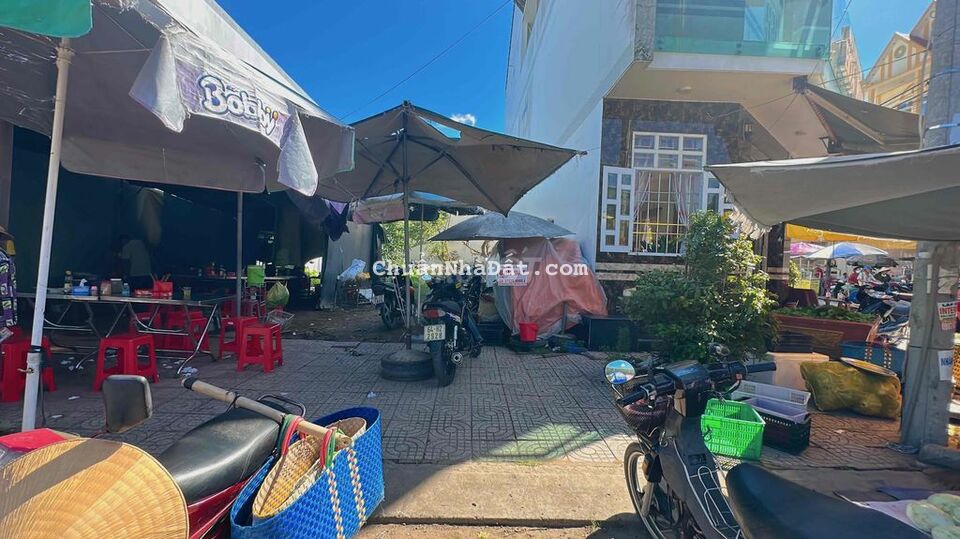 Bán Nền 2tỉ600tr Ngay Chợ Hiếu Phụng - Vũng Liêm- Vĩnh Long