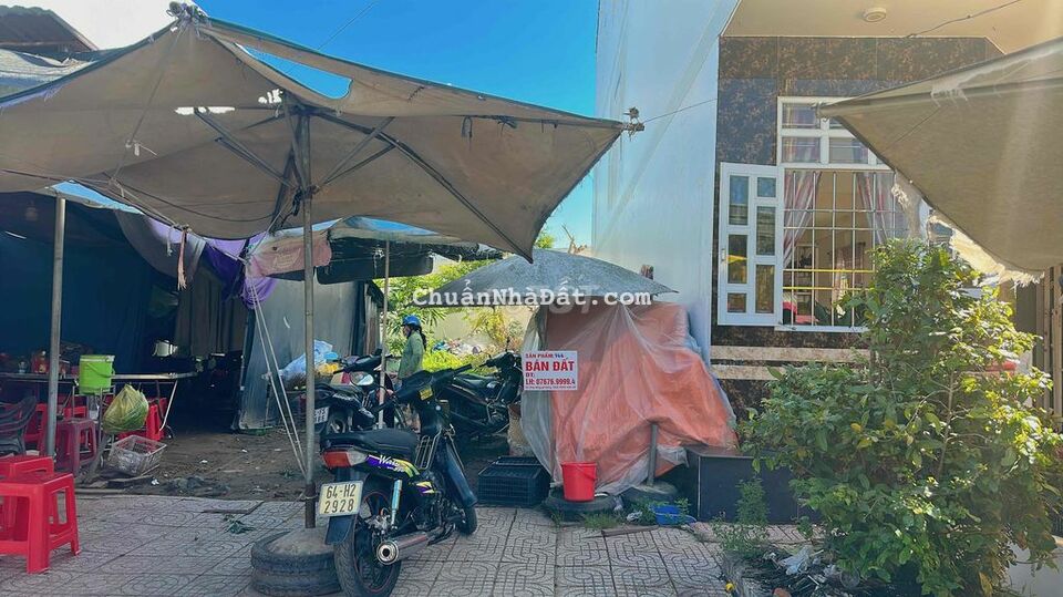 Bán Nền 2tỉ600tr Ngay Chợ Hiếu Phụng - Vũng Liêm- Vĩnh Long