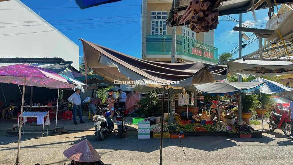 Bán Nền 2tỉ600tr Ngay Chợ Hiếu Phụng - Vũng Liêm- Vĩnh Long