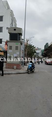 Hàng giảm giá, bán gấp giá rẻ đất vị trí đẹp phân lô đấu giá dịch vụ Dương Khuê 80m, mặt tiền 6m