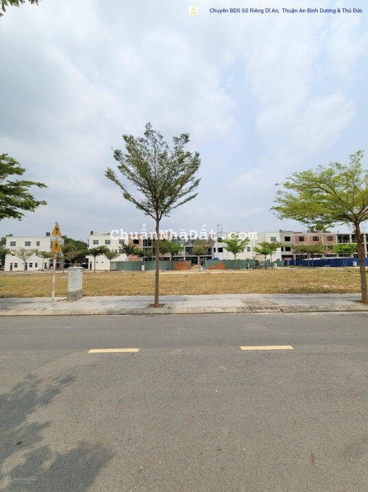 Bán đất full thổ cư KDC Icon Central P. Tân Đông Hiệp TP Dĩ An LH: 0849972971 Bán đất full thổ cư KDC Icon Central P. Tân Đông Hiệp TP Dĩ An LH: 0849972971