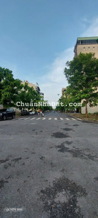 Lô góc siêu VIP tại ICC Quán Mau, Lạch Tray. Vị trí cực VIP, trục đường chính đường rộng