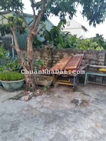 Bán gấp giá rẻ đất chia lô, mặt Chợ kinh doanh, ô tô đỗ, 110m, mặt tiền 4.5m, 1.05 tỷ Bắc Giang