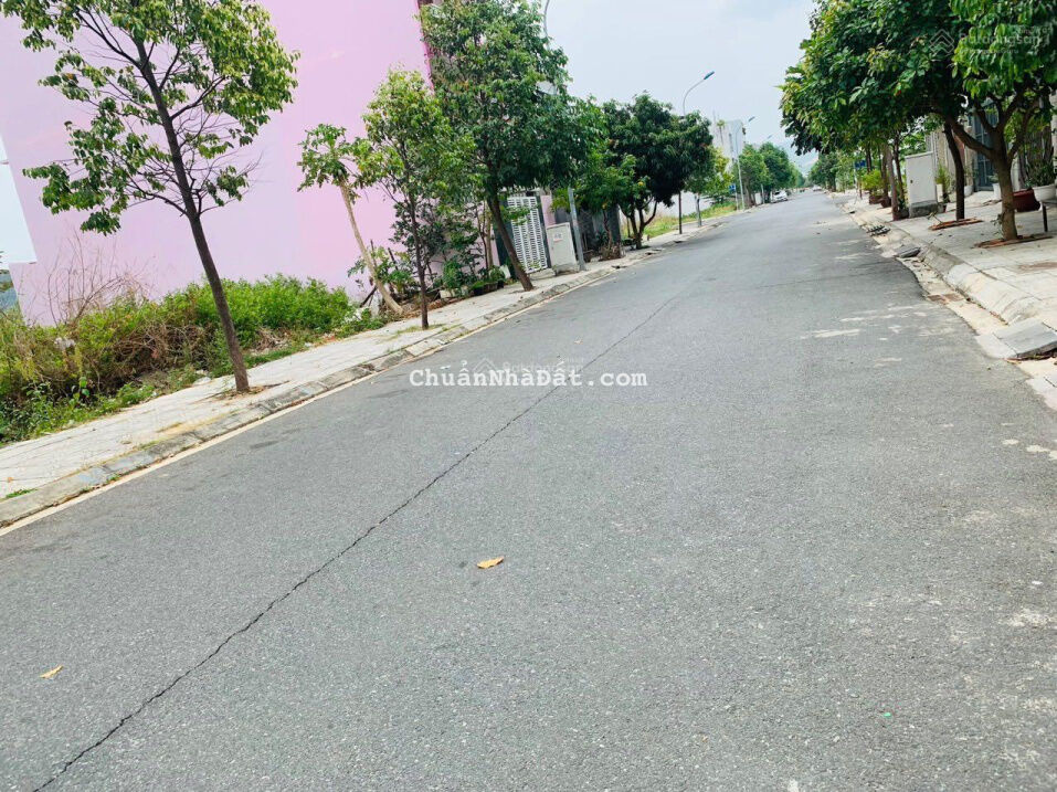 Bán lô đường T5 sạch đẹp KĐT An Bình Tân đã có sổ hồng Bán lô đường T5 sạch đẹp KĐT An Bình Tân đã có sổ hồng