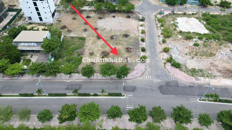 Bán đất đường Nguyễn Cơ Thạch KĐT mới Vĩnh Hoà Phường Vĩnh Hoà Nha trang, 872,8m2 ( ngang 21,98m) Bán đất đường Nguyễn Cơ Thạch KĐT mới Vĩnh Hoà Phường Vĩnh Hoà Nha trang, 872,8m2 ( ngang 21,98m)