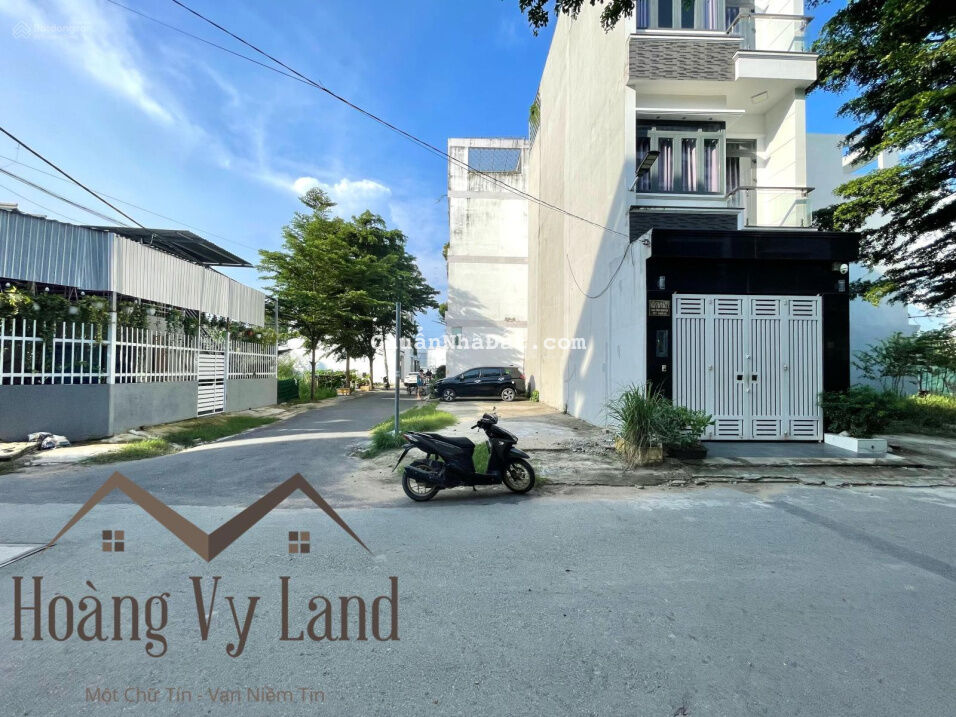 Chính chủ lô góc 2 mặt tiền KDC The Sun đường Huỳnh Tấn Phát - đường nhựa 8m - khu víp vị trí đẹp Chính chủ lô góc 2 mặt tiền KDC The Sun đường Huỳnh Tấn Phát - đường nhựa 8m - khu víp vị trí đẹp