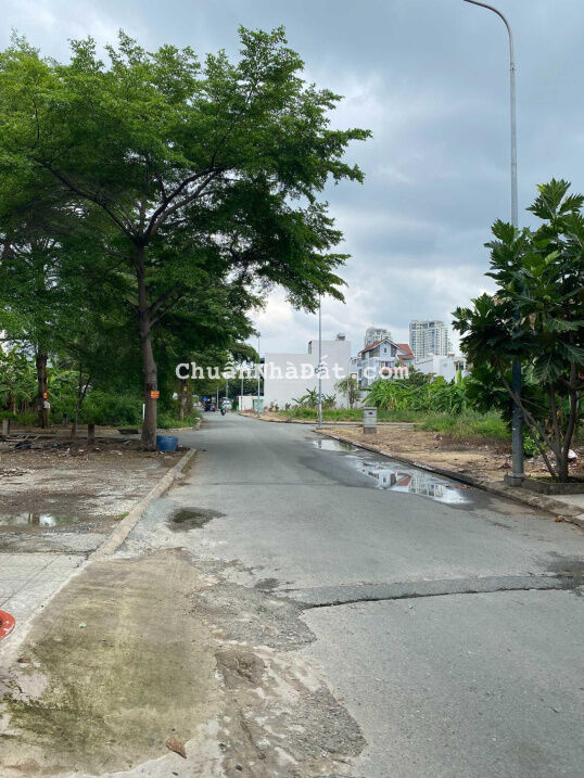 Bán đất DA Thế Kỷ 21 nền góc 2 mặt tiền công viên đường Đồng Văn Cống Q. 2 (154.6m2) 180 tr/m2 Bán đất DA Thế Kỷ 21 nền góc 2 mặt tiền công viên đường Đồng Văn Cống Q. 2 (154.6m2) 180 tr/m2