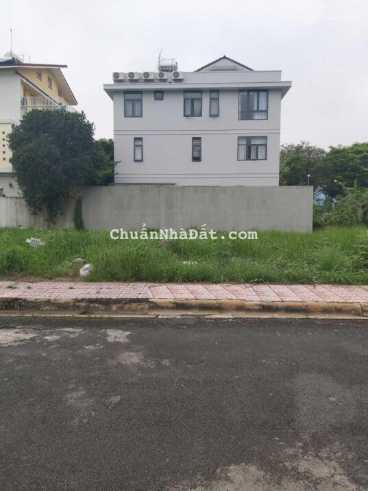 Bán đất biệt thự An Phú DA Văn Minh đường Mai Chí Thọ Q. 2 (270m2) 155 tr/m2 LH. 0909 972 783 Bán đất biệt thự An Phú DA Văn Minh đường Mai Chí Thọ Q. 2 (270m2) 155 tr/m2 LH. 0909 972 783