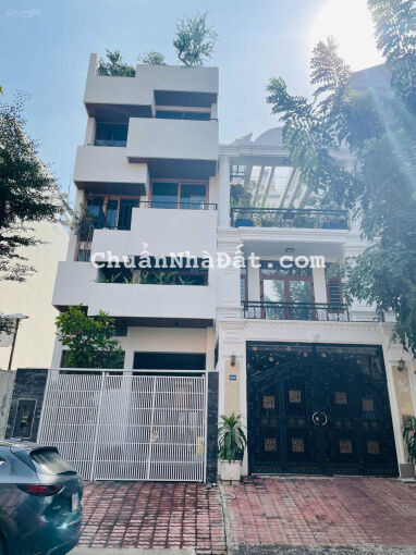 Chính chủ bán lô đất đường số Nam Long Trần Trọng Cung Q7, DT 5x24m (120m2) trệt, 3 lầu, ST, 14 tỷ Chính chủ bán lô đất đường số Nam Long Trần Trọng Cung Q7, DT 5x24m (120m2) trệt, 3 lầu, ST, 14 tỷ