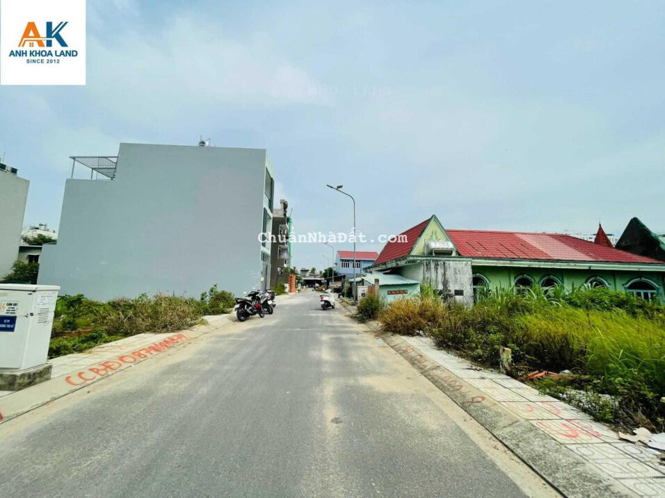 Bán đất khu dân cư cao cấp CenterHome Thủ Đức - đường 7m có vỉa hè 88.6m2 Ngang 4,6M - Chỉ 6, x tỷ