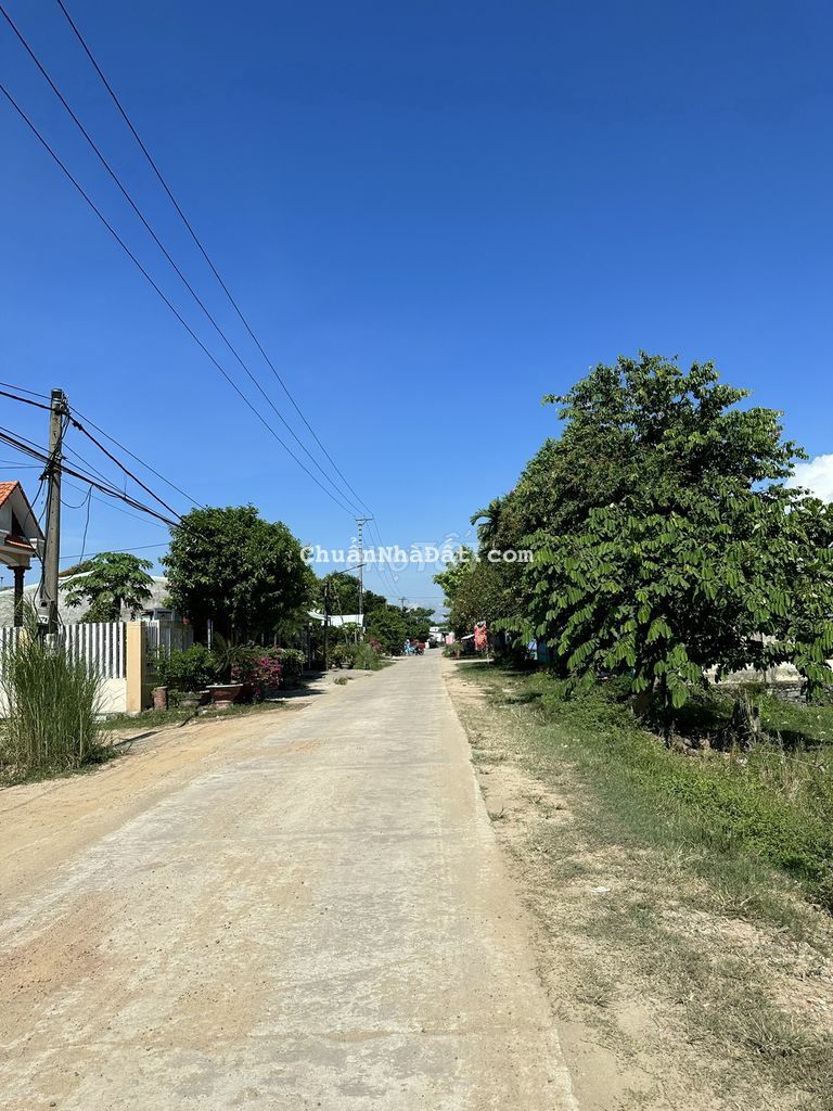 Điện Tiến gần hồ sen 222m2 bán nhanh chỉ 510 Triệu bao sổ Điện Tiến gần hồ sen 222m2 bán nhanh chỉ 510 Triệu bao sổ