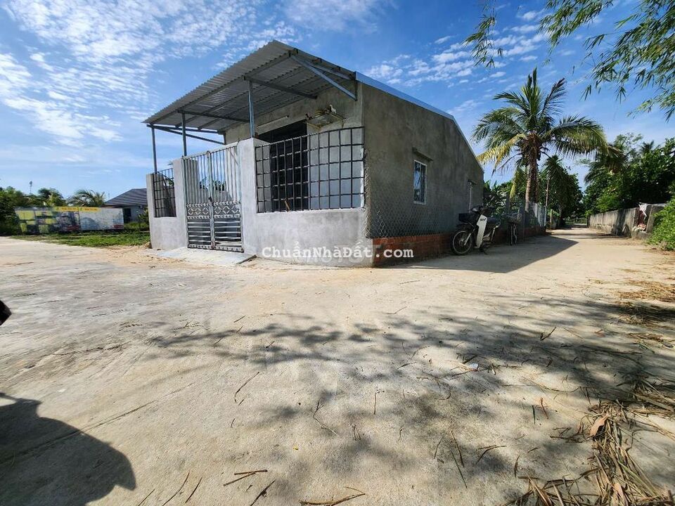 Ngay chợ Điện Phong đường 5m_300m2 làm nhà vườn hay kho xưởng