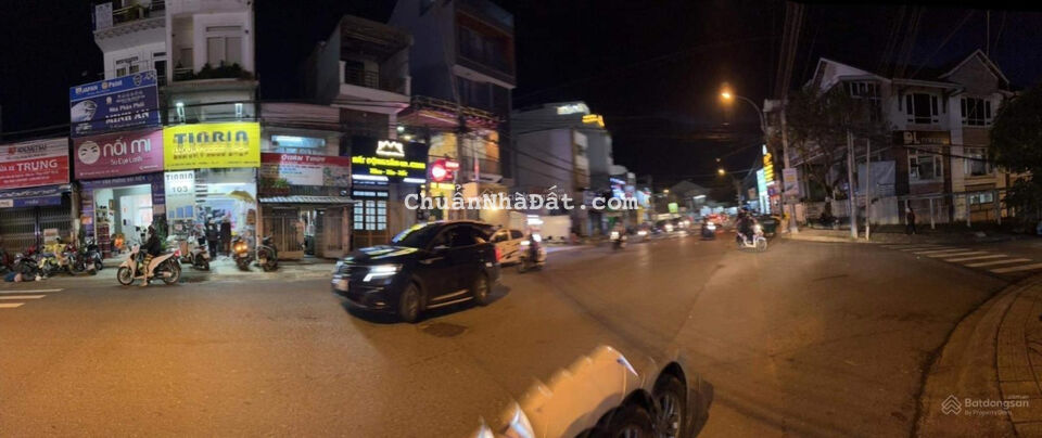 Bán lô đất 140m2 - 14 tỷ mặt tiền đường chính - Nguyễn Công Trứ, P. 2, Đà Lạt