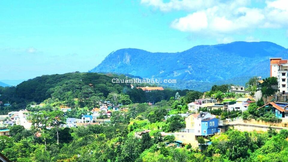 Bán đất view đẹp trung tâm P10 Đà Lạt, sổ riêng 206m full thổ cư