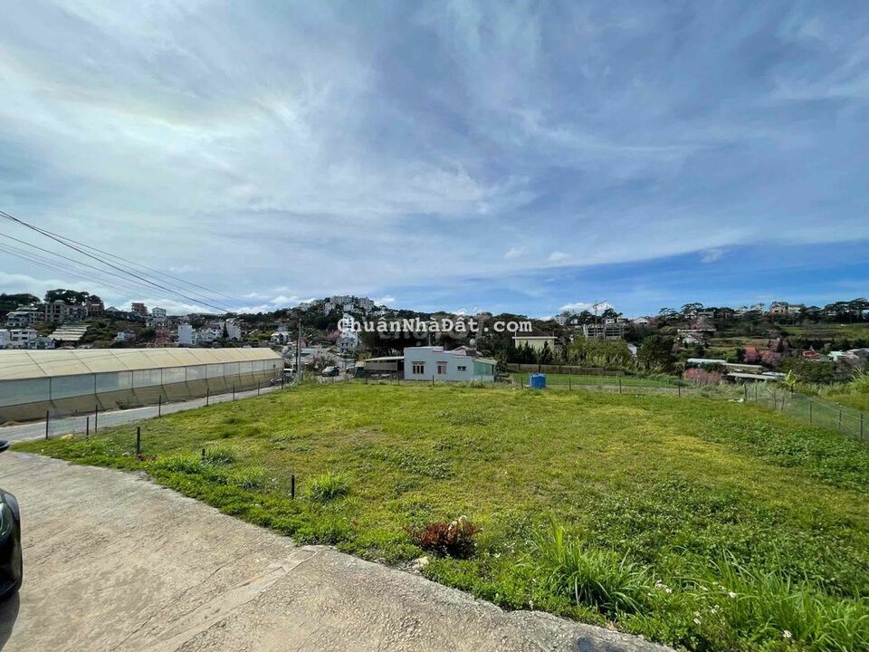 BÁN ĐẤT BIỆT THỰ NGHỈ DƯỠNG NGAY TRƯỜNG TIỂU HỌC NAM HỒ VIEW THOÁNG MÁ