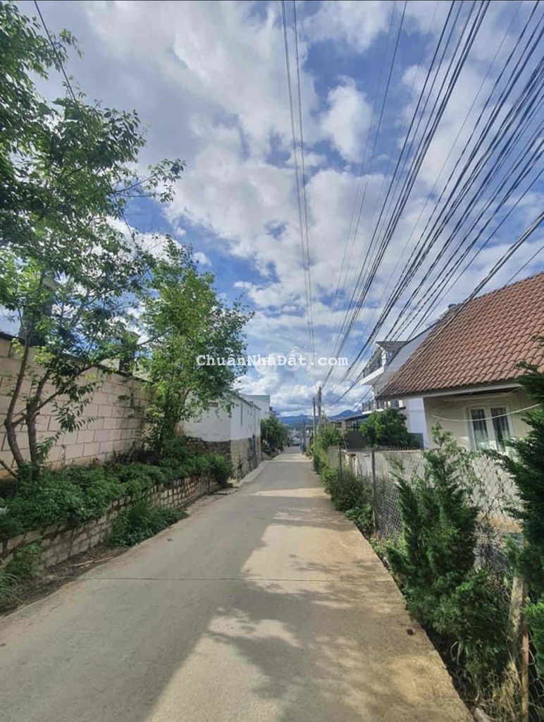 bán gấp lô đất biệt thự Hùng Vương p10 gần chung cư 23.7tr/m2