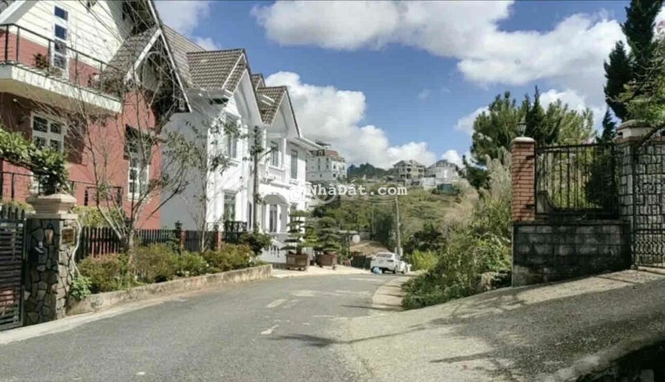 CẦN BÁN GẤP HẠ GIÁ 21 TỶ NAY CHỈ CÒN 16.5 TỶ BÁN ĐẤT KQH BIỆT THỰ LÝ N