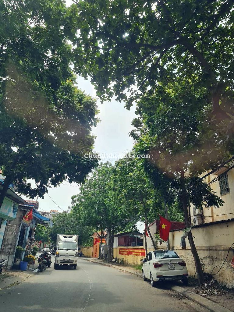 Bán gấp mảnh đất gần khu công nghiệp Bắc Thăng Long, Đông Anh, Hà Nội. Bán gấp mảnh đất gần khu công nghiệp Bắc Thăng Long, Đông Anh, Hà Nội.