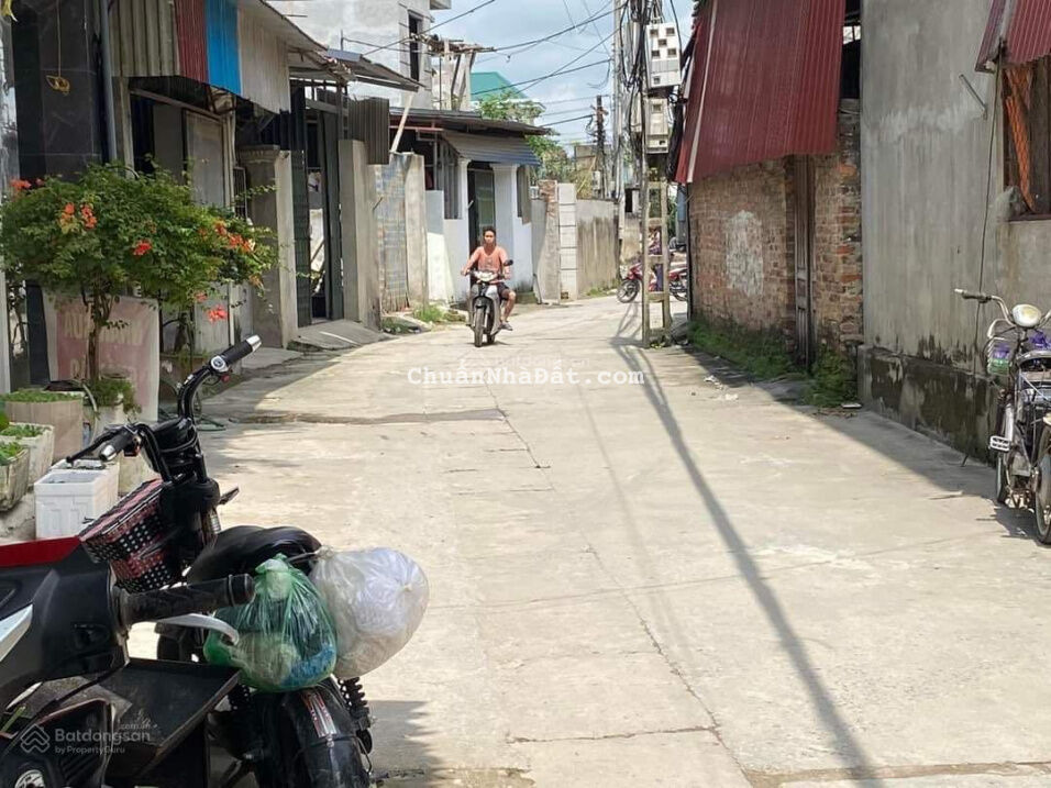 Bán đất trục chợ kinh doanh ngày đêm Việt Hùng - Đông Anh